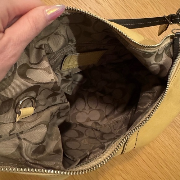 COACH Vintage 2004 Hobo Shoulder Bucket Bag Creed F043-9365 - Picture 10 of 10